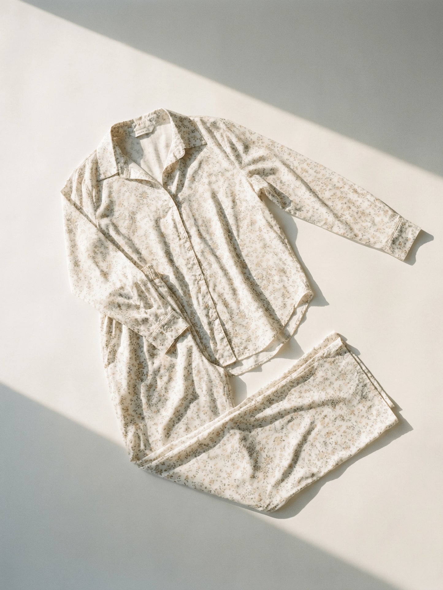 Ensemble Pyjama long | Blanc fleuri pastel